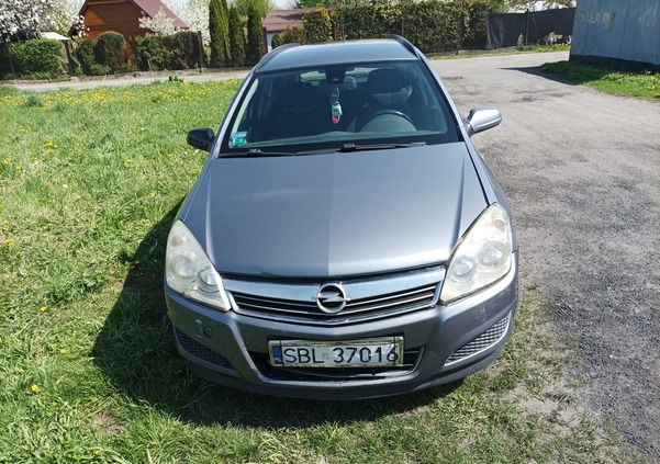 Opel Astra cena 4000 przebieg: 209000, rok produkcji 2007 z Susz małe 121